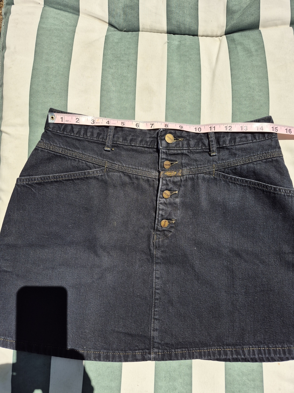 VINTAGE 90's MARITHE' FRANCOIS GIRBAUD BLK Denim Button-Front A-Line Skirt-9/10 - Picture 4 of 13